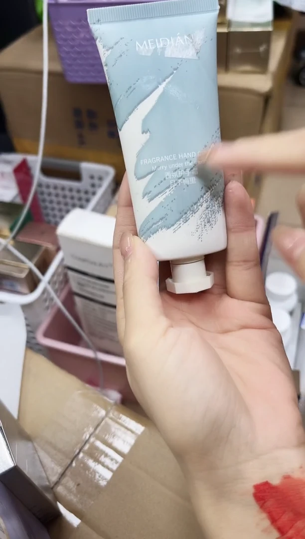 PVC护手霜护手霜3只