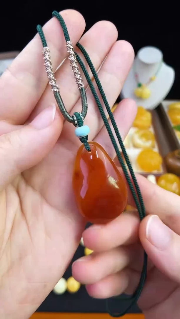 琥珀未镶嵌珠宝奇石柒月