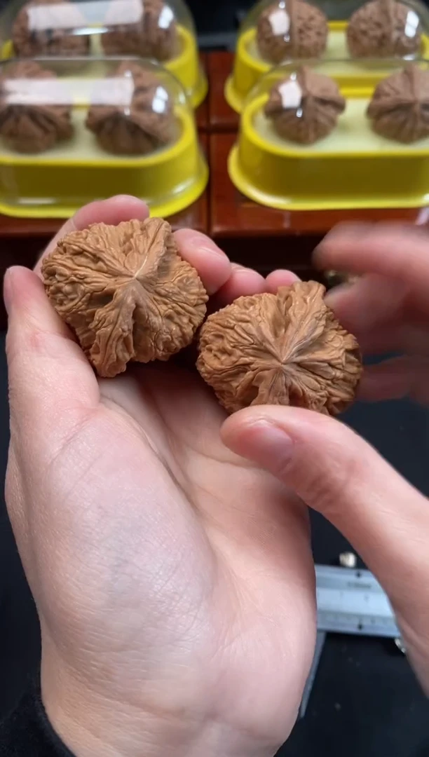 把件文玩核桃南疆石42尺c618