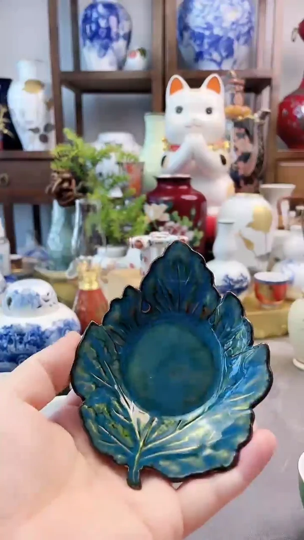 瓷片七宝叶子形形杯托一一一