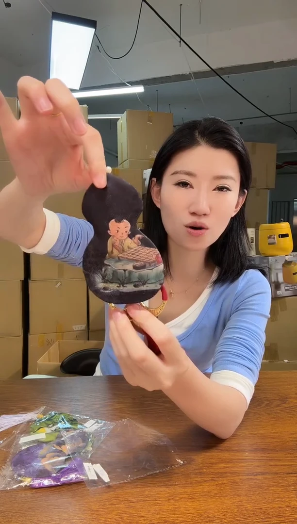 小狐狸瓷器哇哇哇