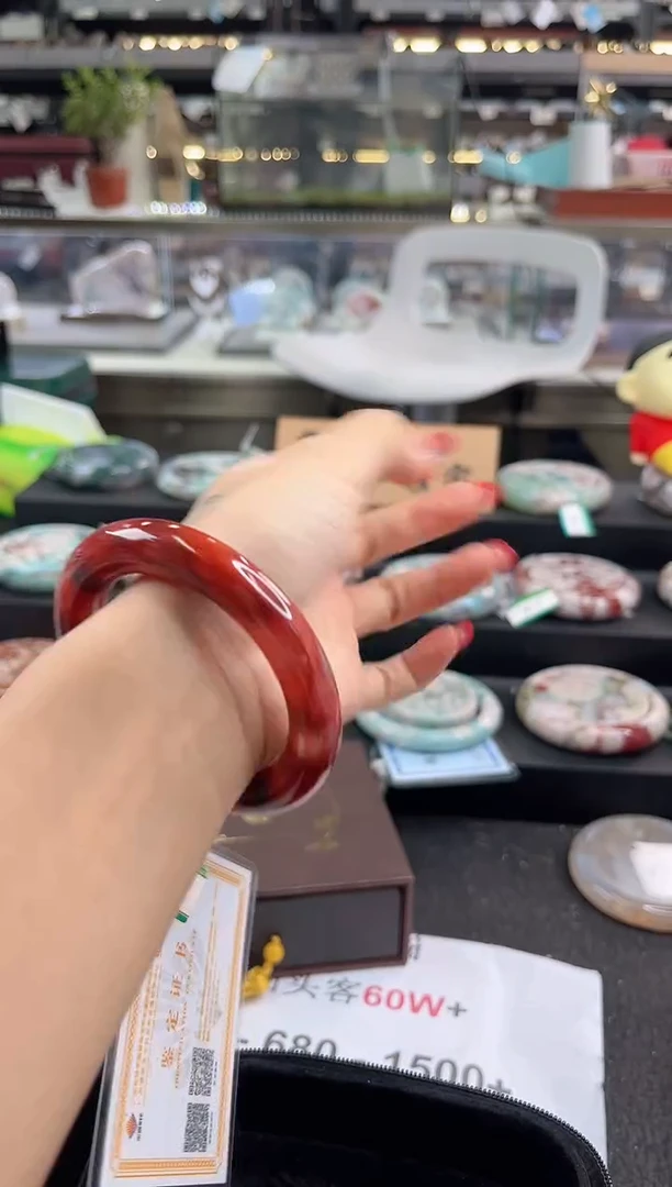 未镶嵌手镯水晶圈口（赠品镯心）