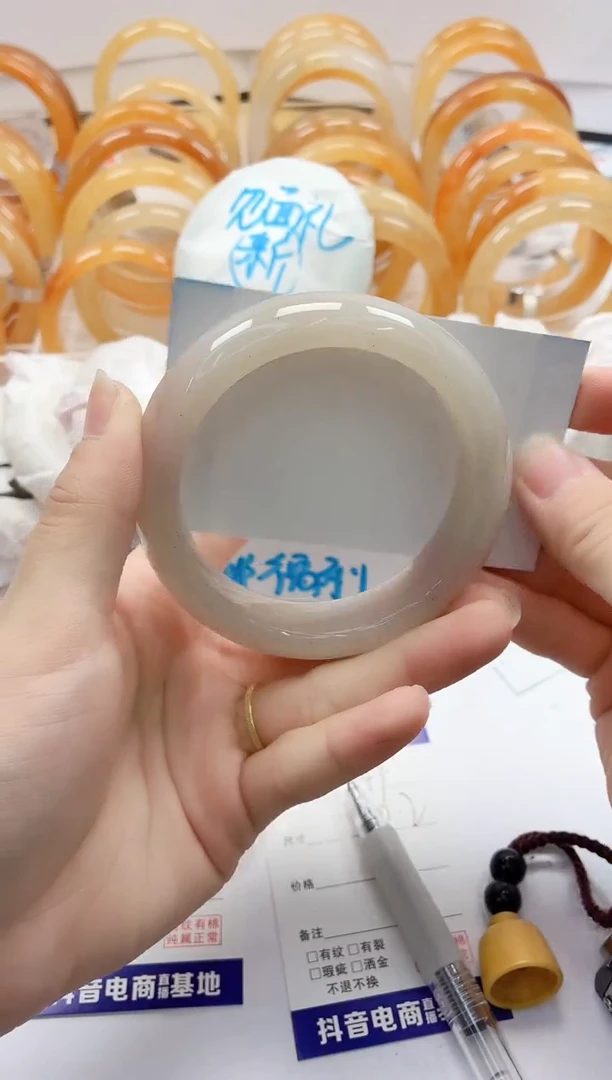 石英质玉手镯未镶嵌347/60.2