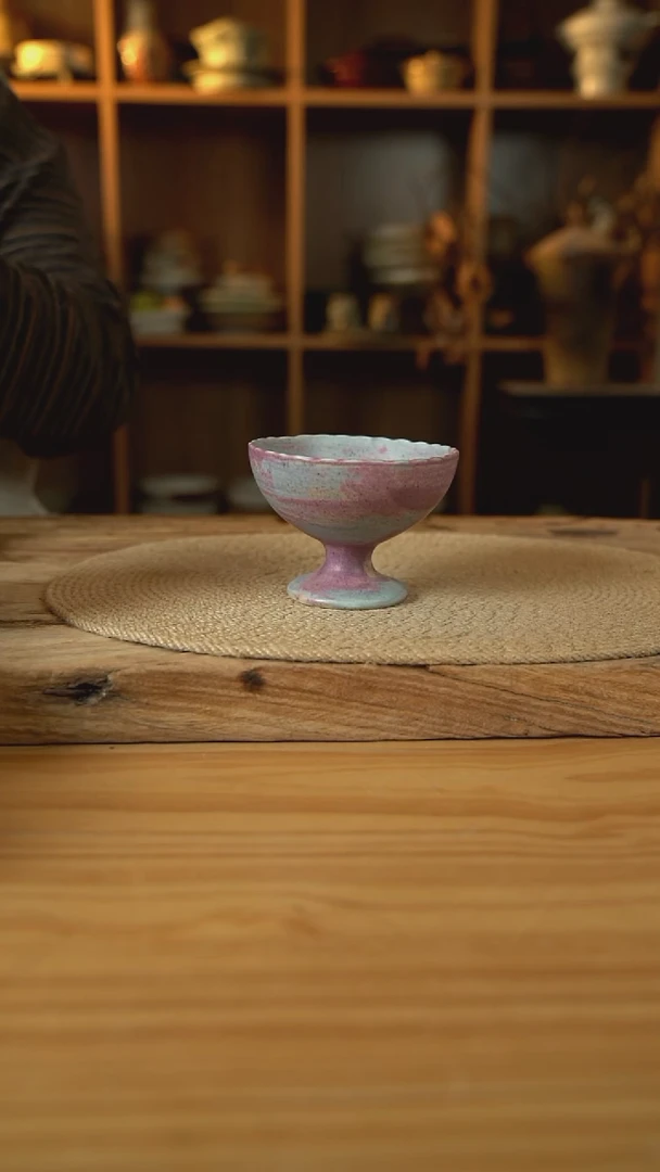 紫色系列的高脚花边冰激凌小碗1个