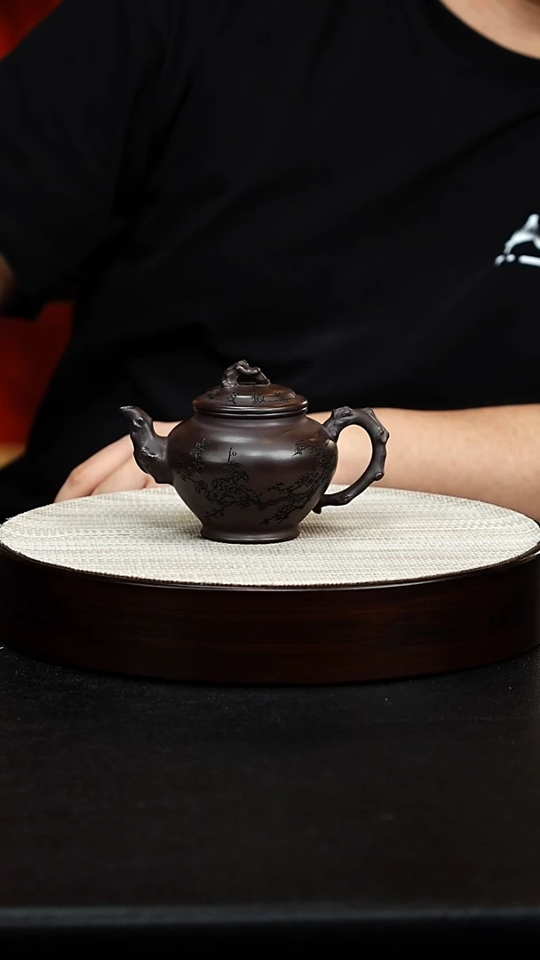 茶壶紫砂梅花报春