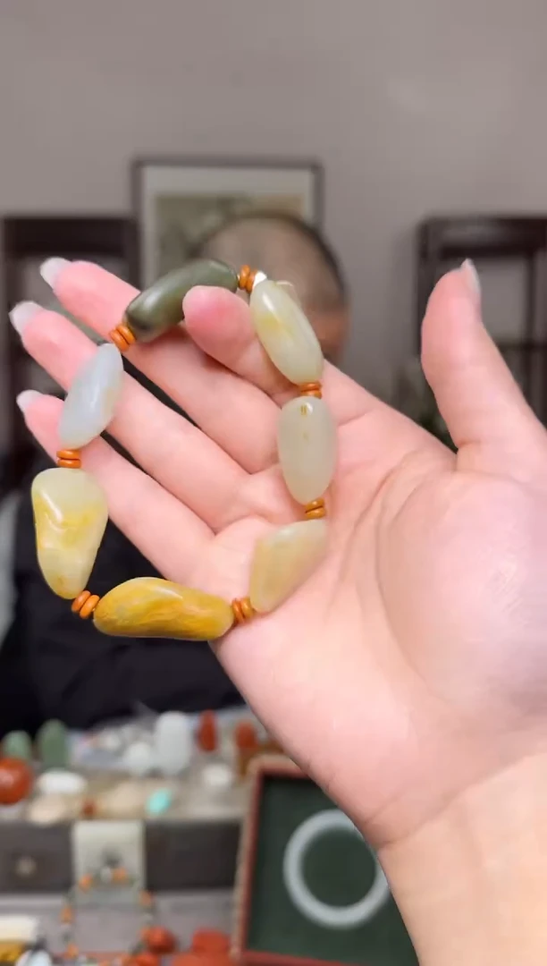 【闪购商品】和田玉挂件未镶嵌6191有皮裂