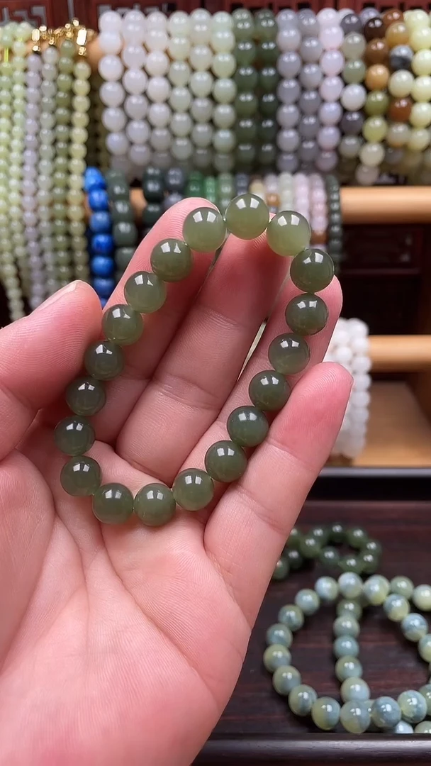 未镶嵌手串和田玉冰底湖水绿满色湖水绿卡十圆珠单圈手串