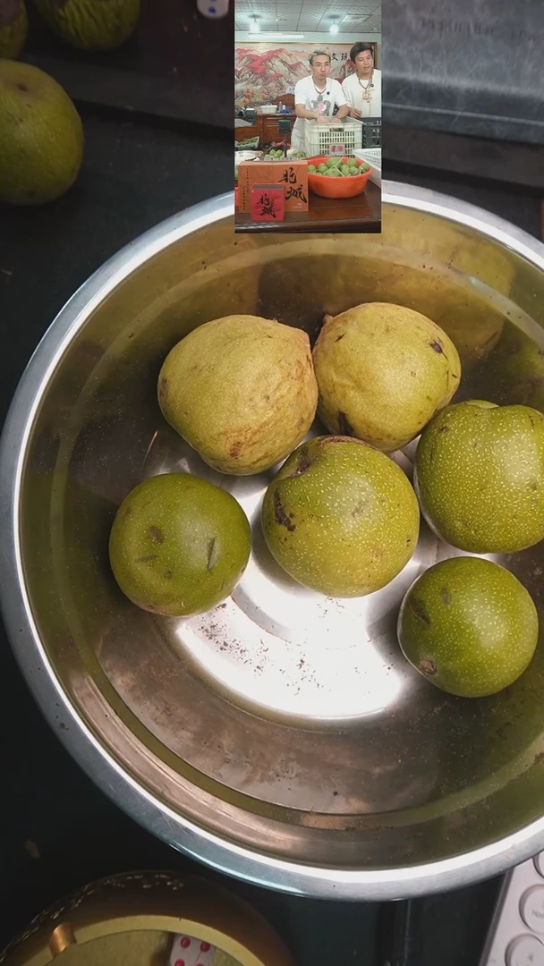 文玩核桃把件青皮 大果官帽2个楼2个盘2个（售出不退不换）