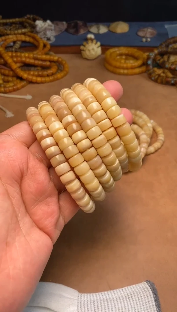 其他驼骨驼骨A144-密透三花手串