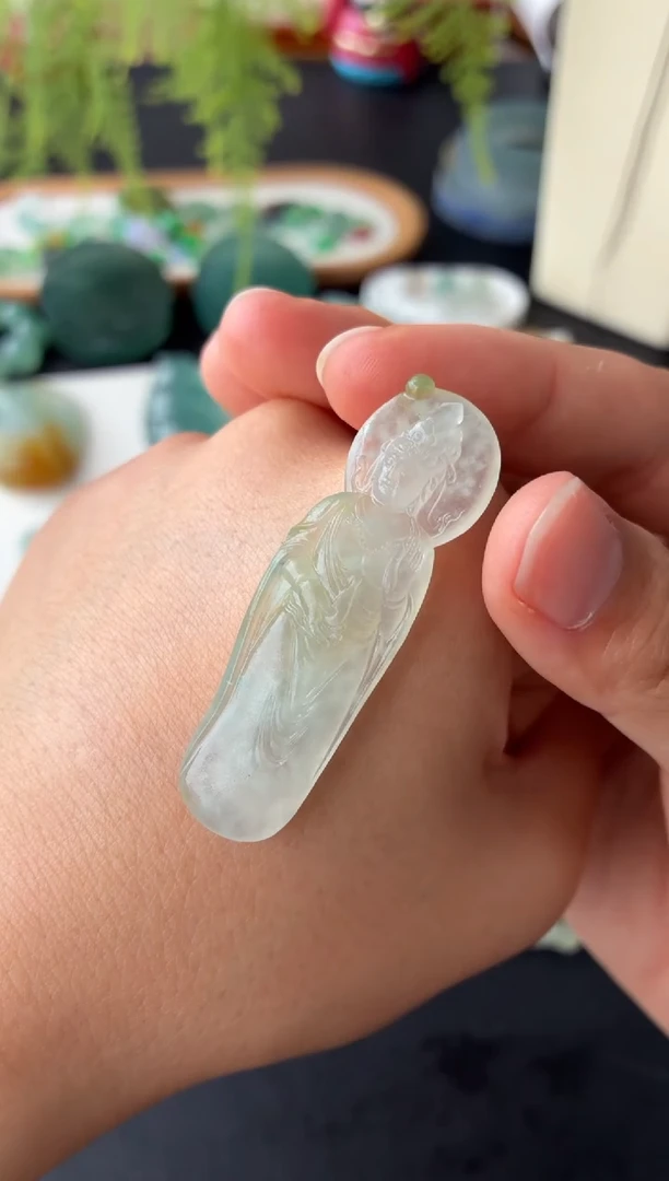 未镶嵌定制翡翠翡翠