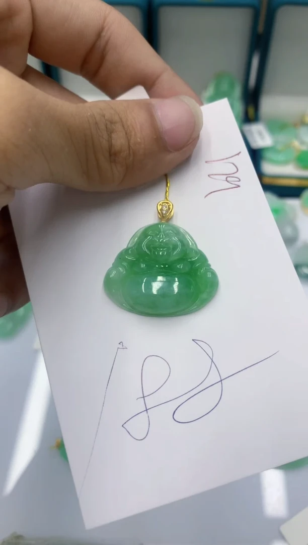 颈饰未镶嵌翡翠1111111111