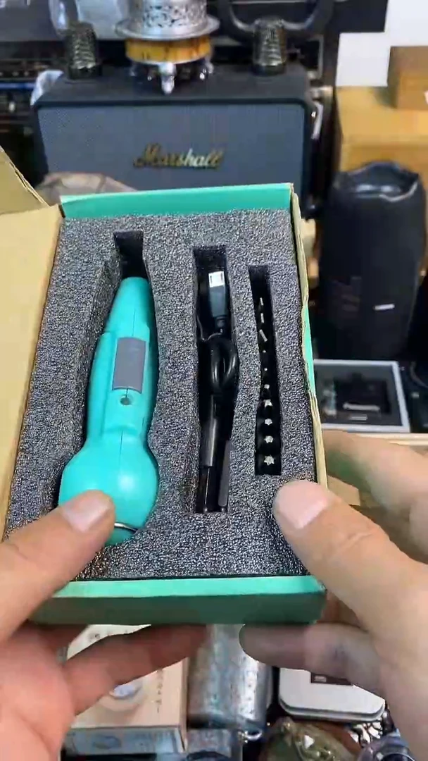 瓷片闪购商品，如图所示