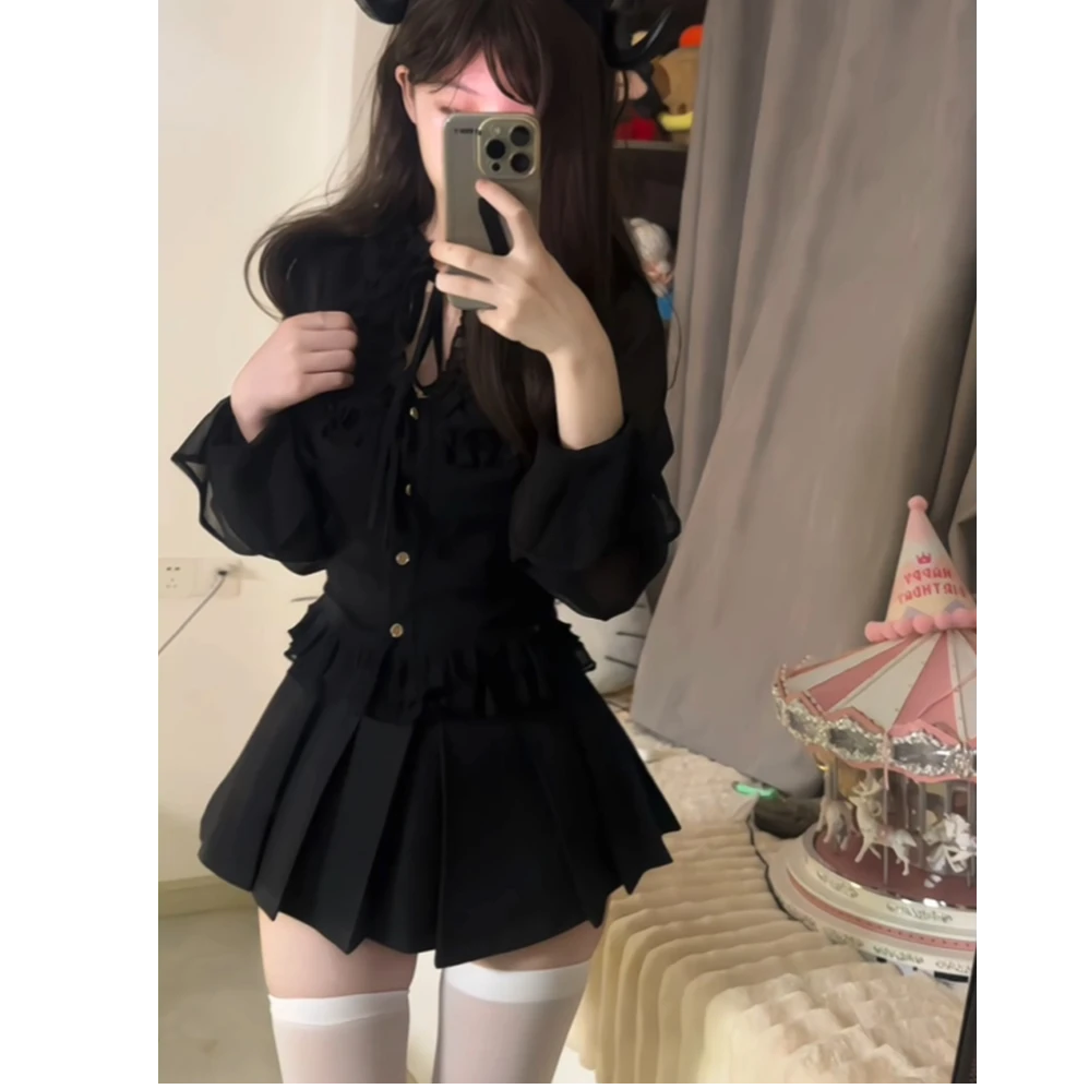 纯欲风黑色显瘦套装裙女早秋修身显瘦防晒上衣百褶半身短裙两件套