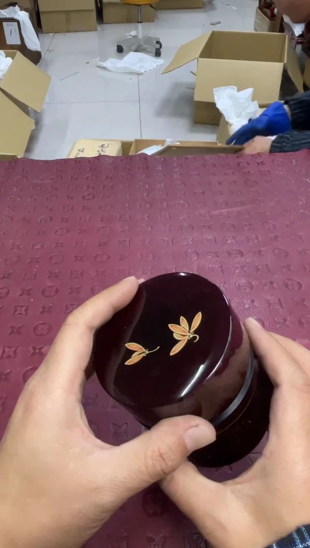 默认微瑕，no退no换，介意勿拍