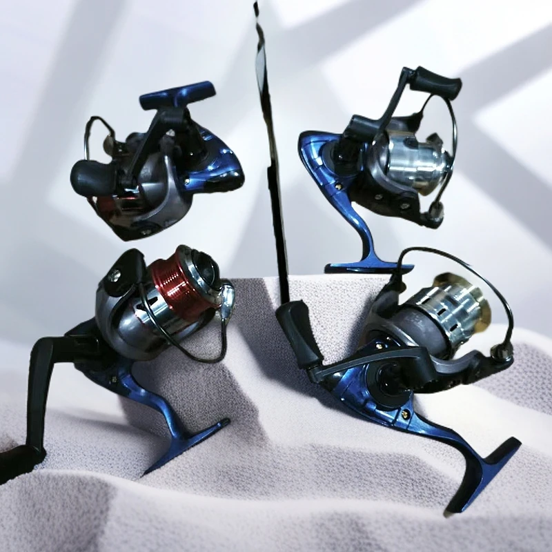 多种颜色随机无间隙3000型号渔轮 （介意不要拍）