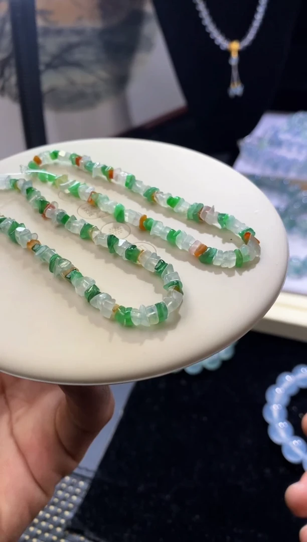 未镶嵌定制翡翠手串毛货抛光多样性发货