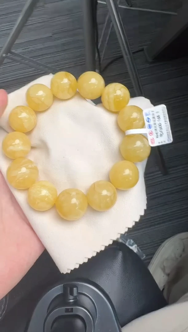 手串蜜蜡未镶嵌高**事蜜蜡手串