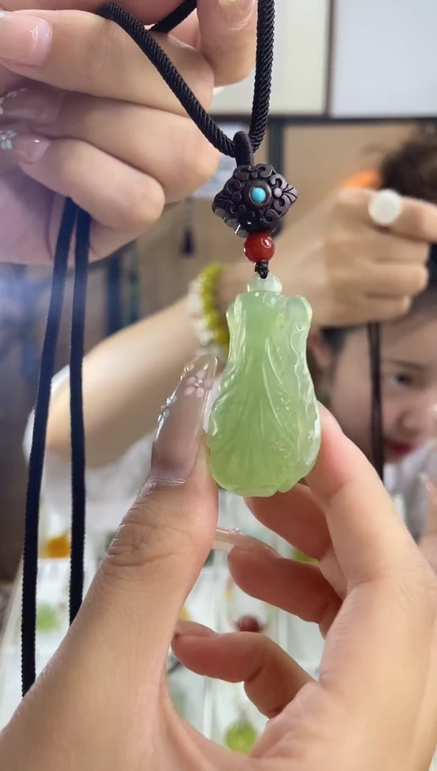 岫玉未镶嵌吊坠多样性发货其中发一