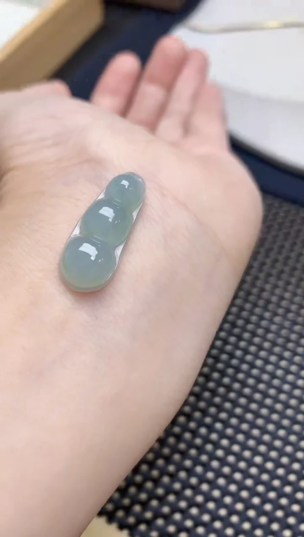 颈饰未镶嵌翡翠天然缅甸A货翡翠