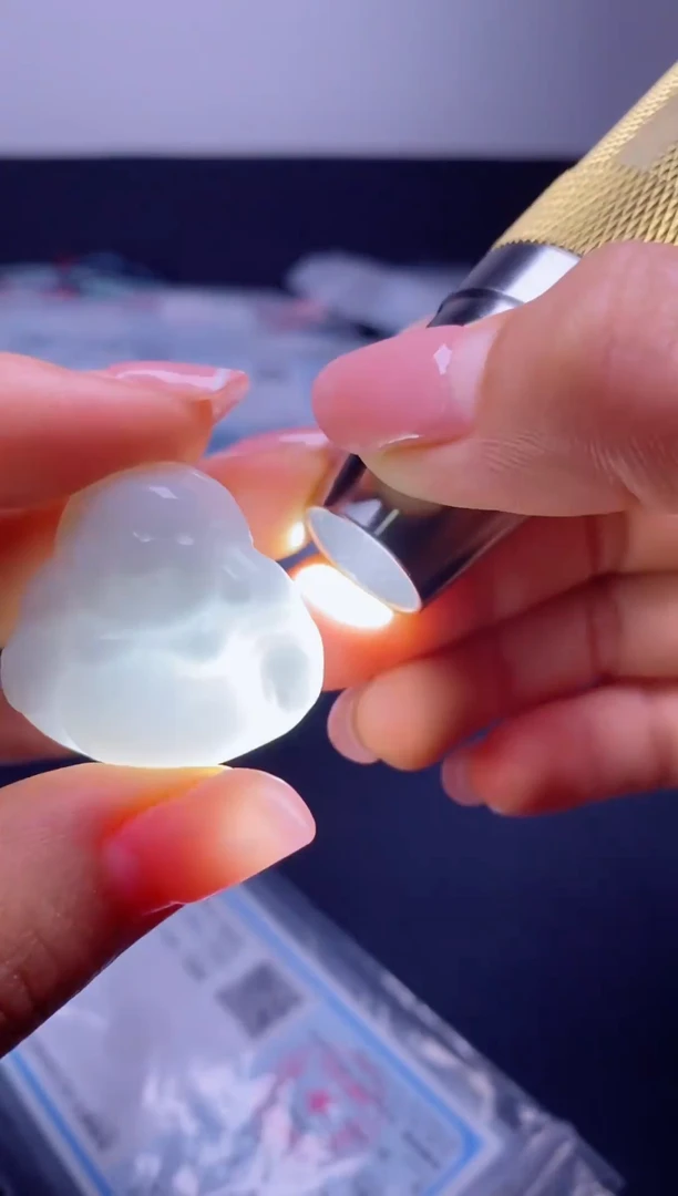 吊坠(不含链)未镶嵌翡翠A货