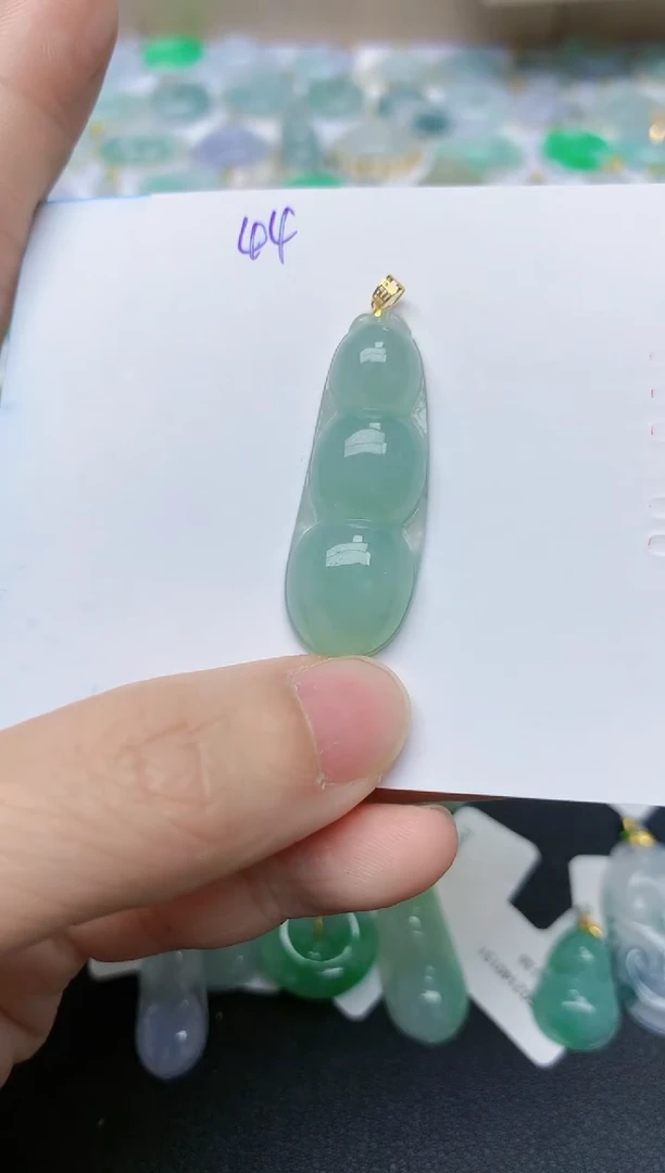【闪购商品】翡翠颈饰18K金镶嵌天然翡翠A货