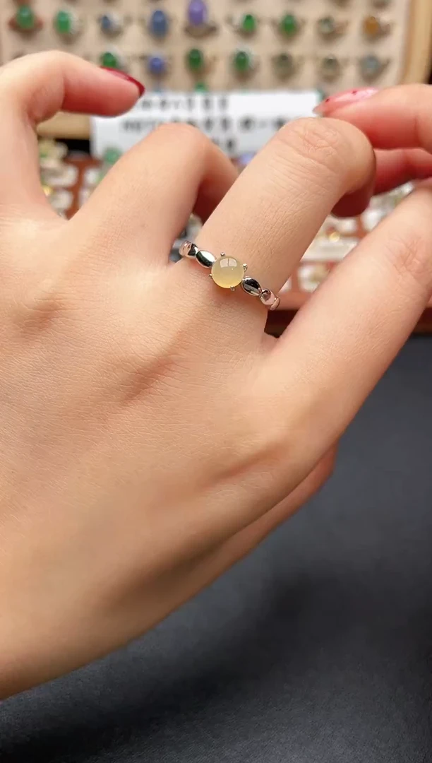 银S925镶嵌戒指翡翠一物一证一礼盒