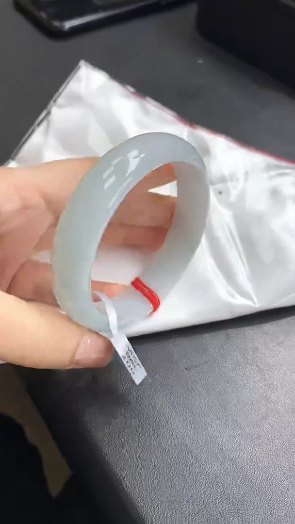 【闪购商品】翡翠手镯未镶嵌手镯