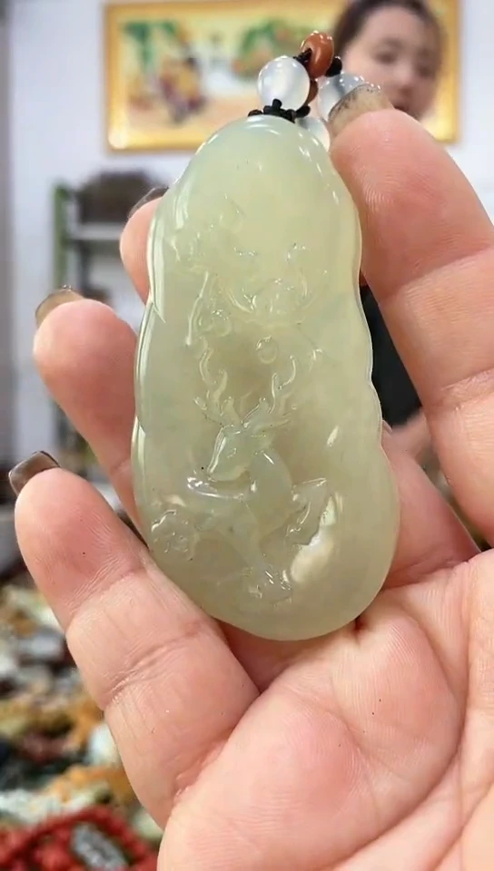 未镶嵌岫玉挂件
