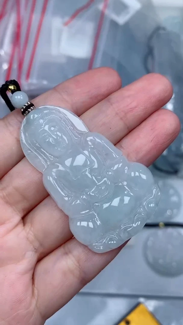 颈饰未镶嵌翡翠吊坠