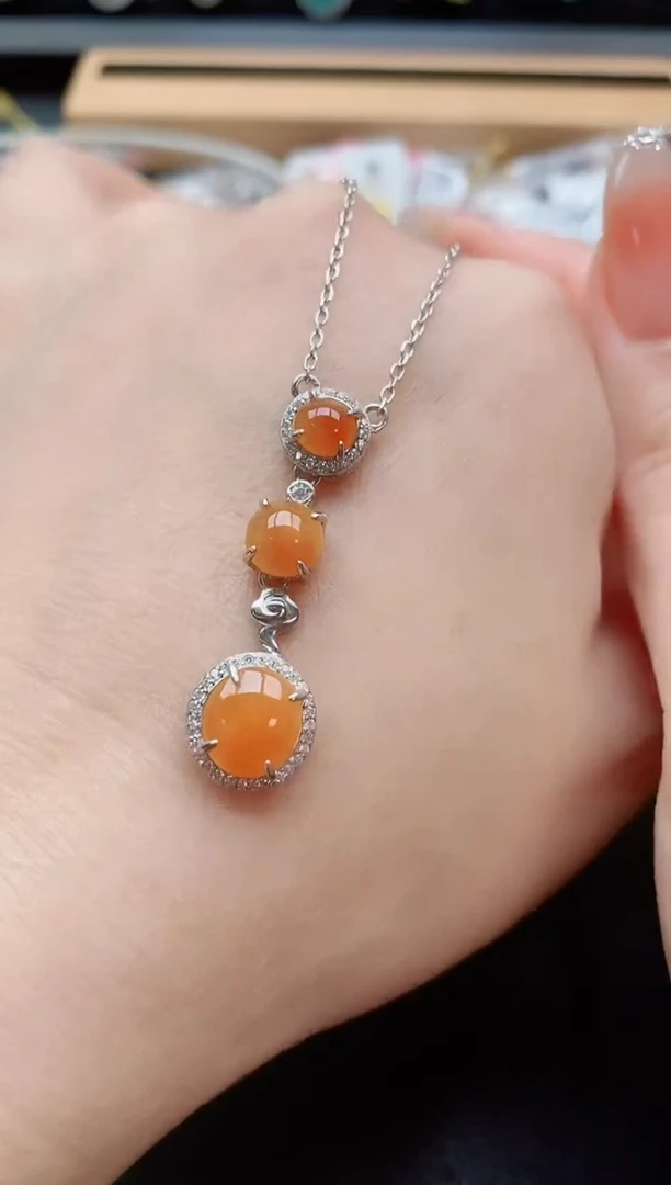 吊坠(赠链)银S925镶嵌翡翠1