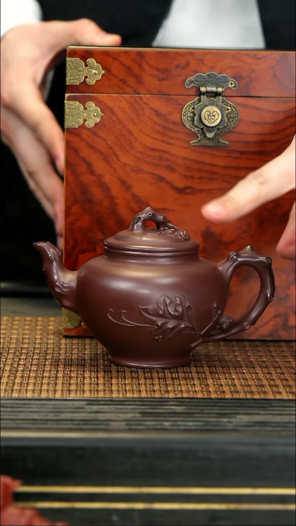 【闪购商品】紫砂茶壶28松鼠葡萄 报春