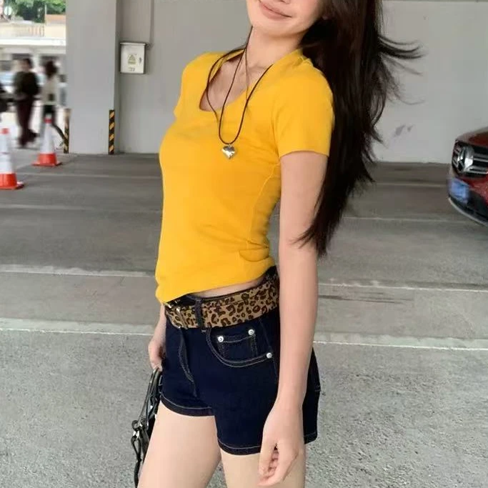 【香姐推荐】【3078】【十三中】夏季时尚新款辣妹带垫肩短款T恤衣长46