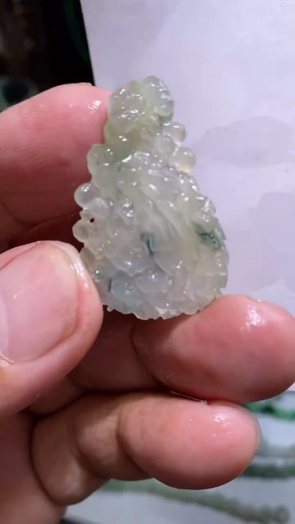 未镶嵌定制翡翠毛货