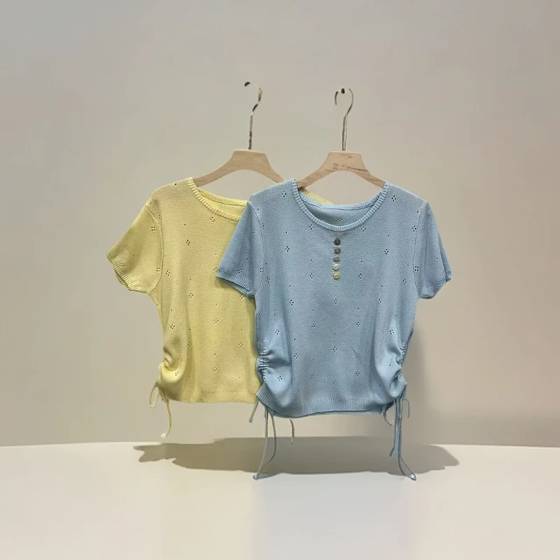 399圆领彩扣不规则绑绳曲珠上衣女款气质时尚百搭上衣