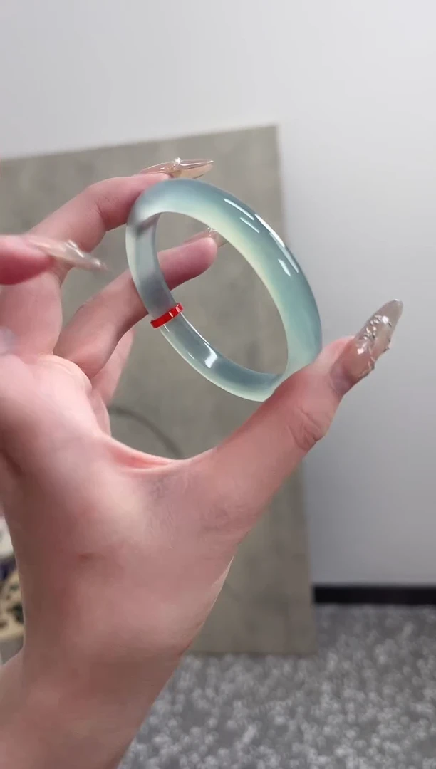 【闪购商品】玛瑙/玉髓手镯未镶嵌57-58圈 需要包容