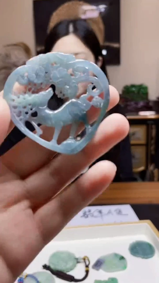 颈饰未镶嵌翡翠吊坠31