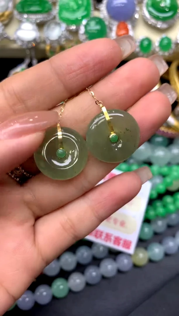 18K金镶嵌翡翠耳饰129-中国好珍宝