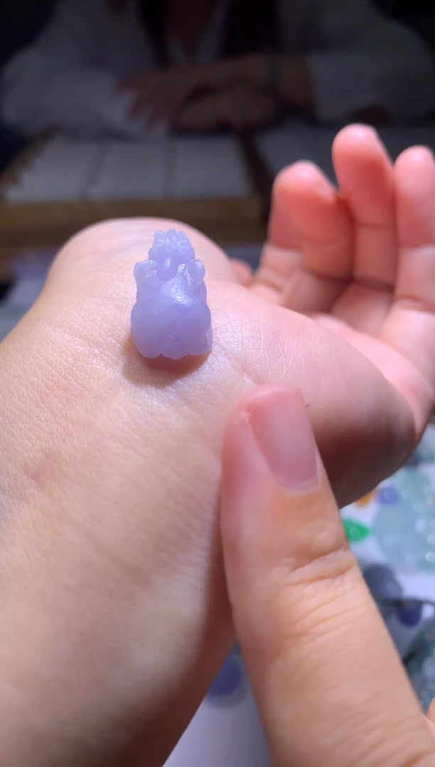 未镶嵌定制翡翠毛货