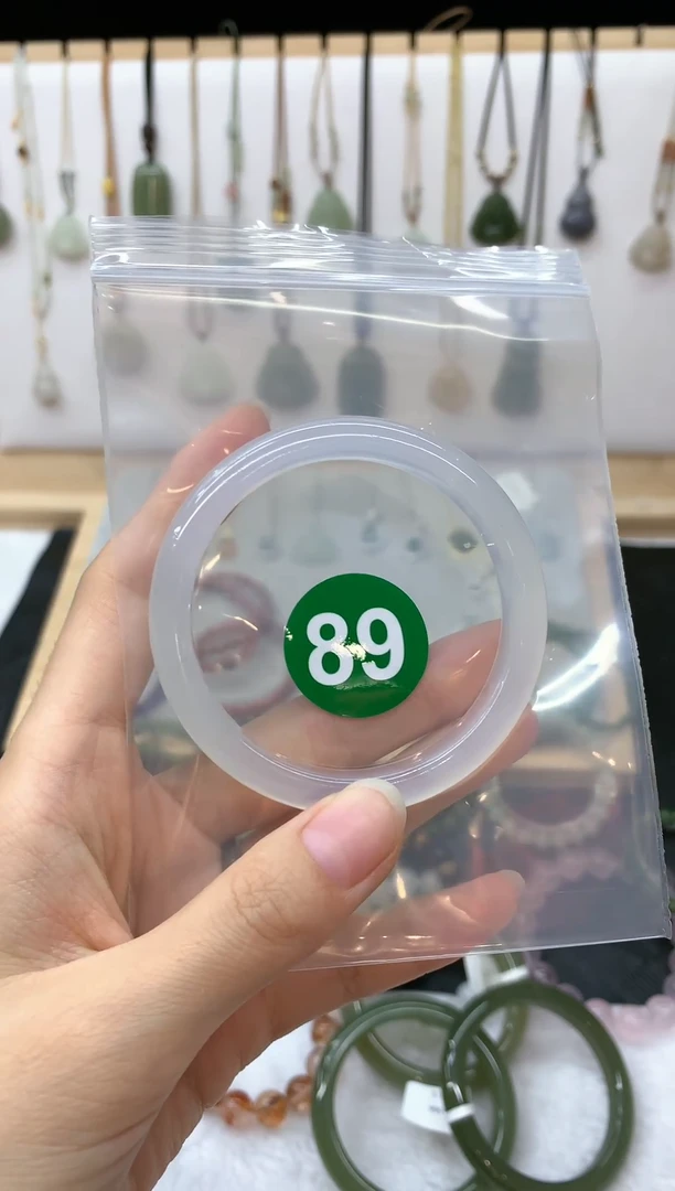 手镯玛瑙/玉髓未镶嵌X**u手镯4