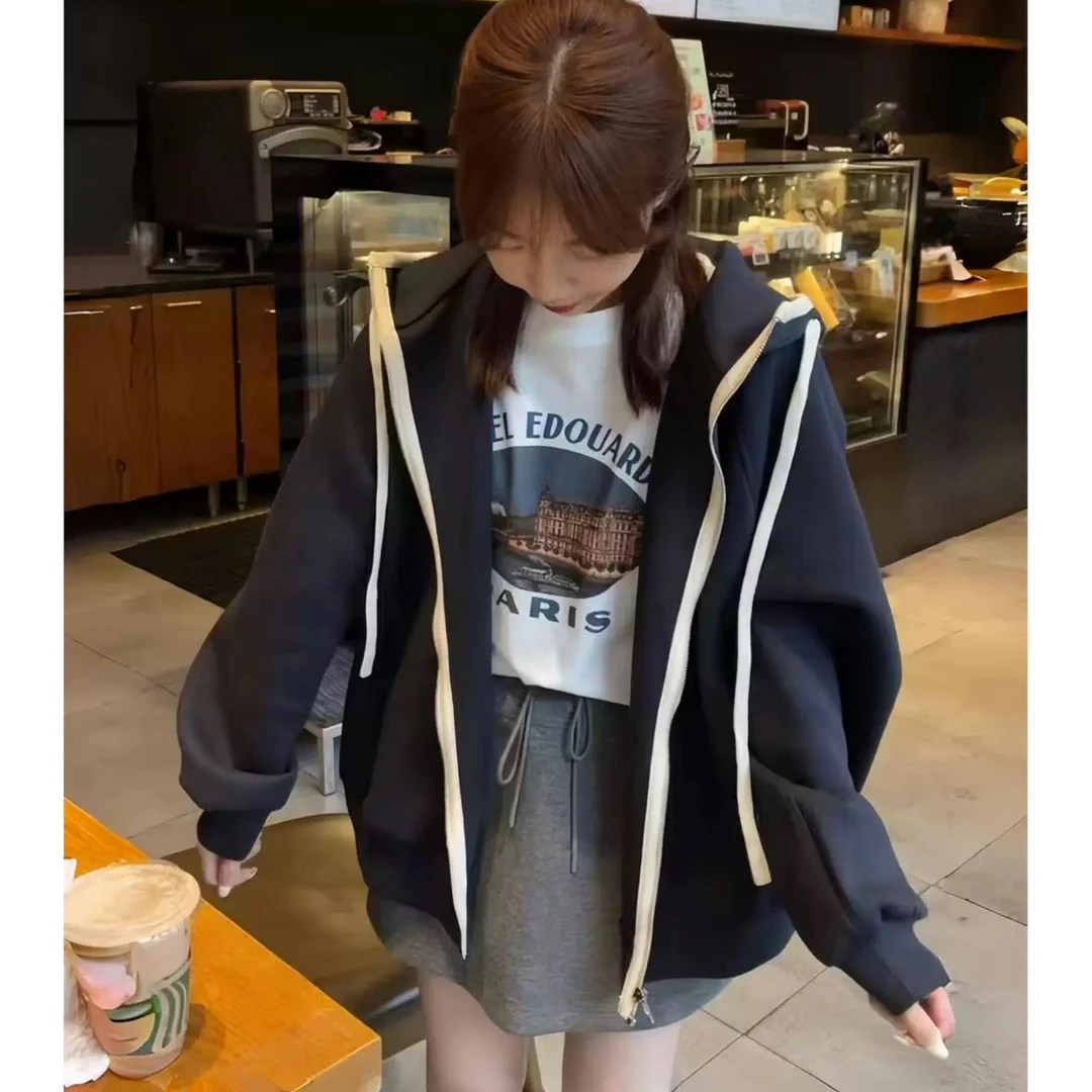 2025秋季连帽设计感加绒卫衣短外套女装新款时尚休闲简约运动上衣