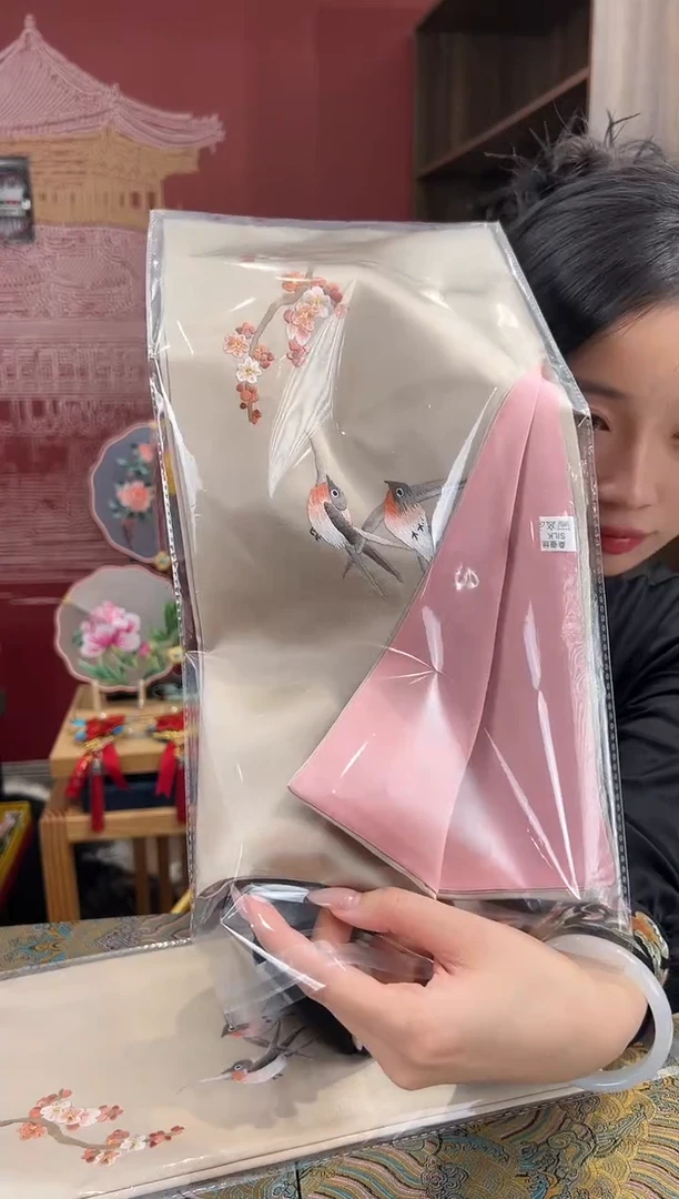 【闪购商品】刺绣苏绣100桑蚕丝丝巾