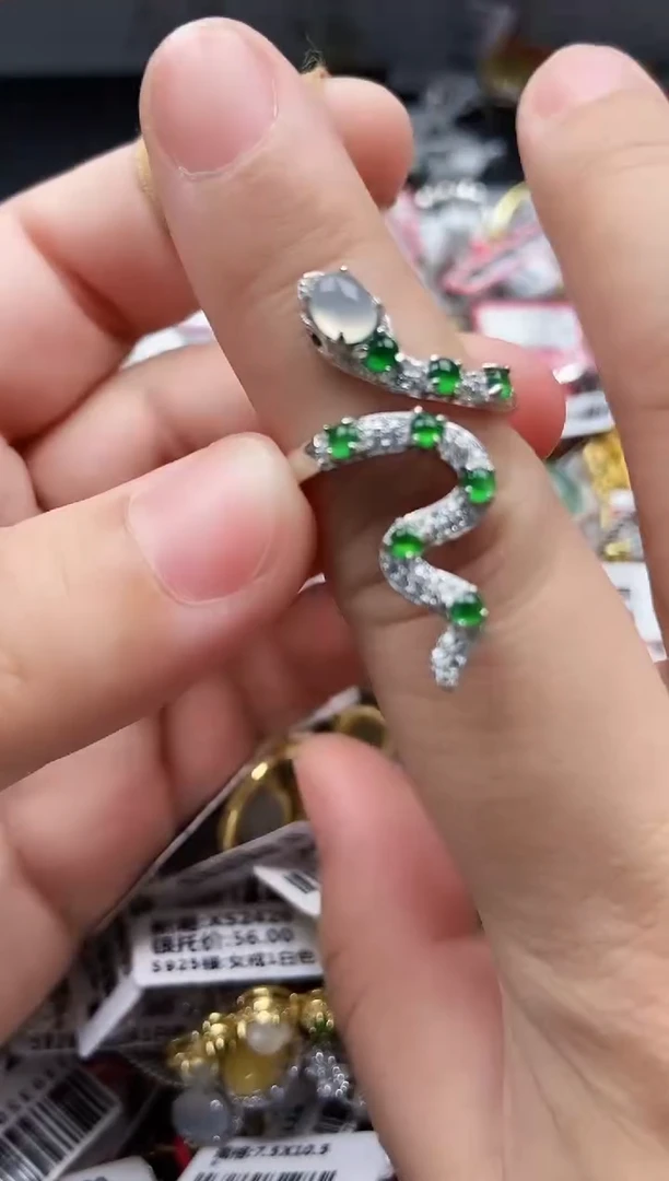 【闪购商品】翡翠戒指银S925镶嵌2222222-1