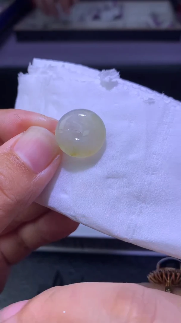 未镶嵌定制翡翠毛货