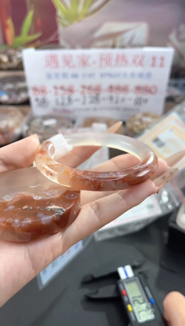 未镶嵌手镯石英质玉天然樱花玛瑙手镯54