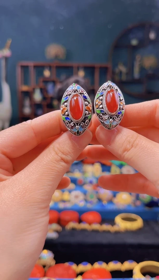 花丝镶嵌耳环红色