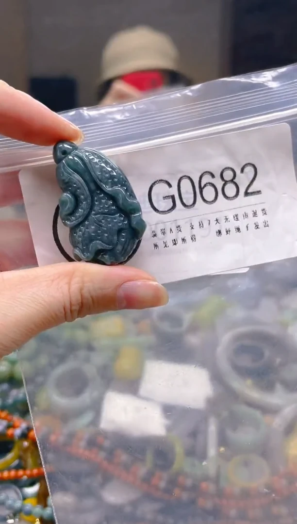 翡翠未镶嵌颈饰/G/翡翠A货一图一物