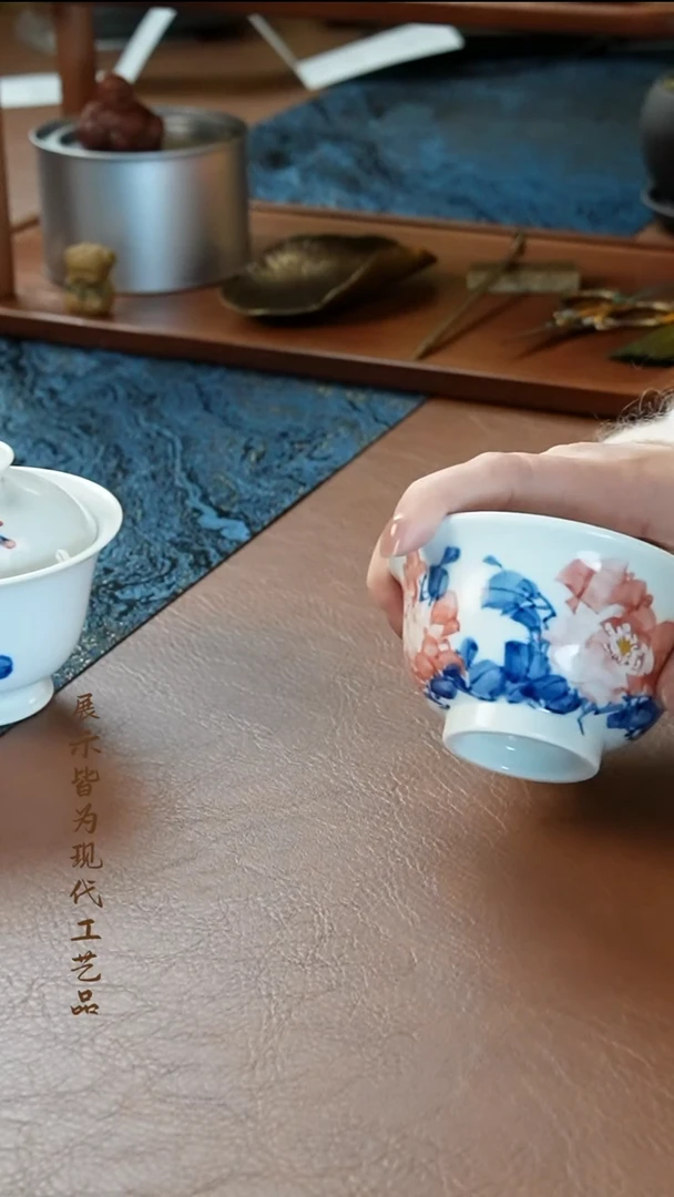 景德镇手工压手杯荷花