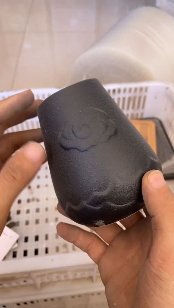 无运费险有瑕疵的摄影的产品有使用过的痕迹有点脏介意勿拍