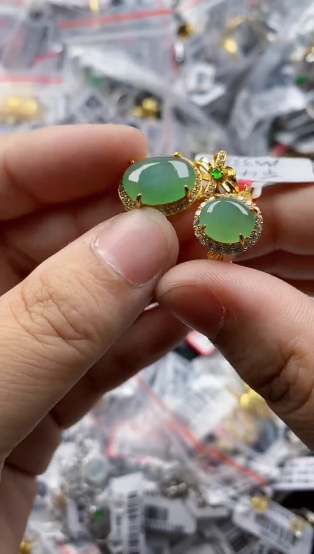 翡翠戒指银S925镶嵌6666     10