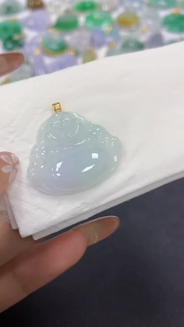 颈饰18K金镶嵌翡翠a货假一赔三支持复检百元上9元证书费自理